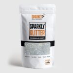 Lekkert Sparkly malingsglitter i perlehvit farge.