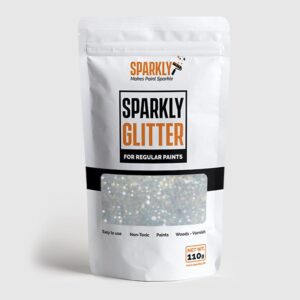 Lekkert Sparkly malingsglitter i perlehvit farge.