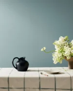 LADY Essence gir deg vakre, matte vegger til en god pris. En brukervennlig maling med suveren dekkevne og dekkgaranti på to strøk. Finn din farge og kjøp her!