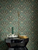 Gi rommet din personlige stil med Wallace non-woven tapet i deilige grønne farger og mønster som er en fryd for øyet