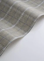 Lunt tekstiltapet med vintage mønster og skumstruktur fra kolleksjonen Gentle Thread.