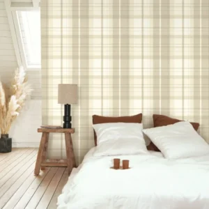 Klassisk skotskrutet tapet i beige tekstil-look fra kolleksjonen Tartan Touch.