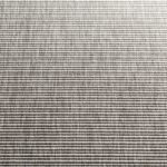 JAB Stone uteteppe i slitesterk polypropylen med en ensfarget, strukturert overflate.