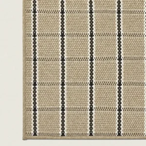 Flattvevd uteteppe fra Rols, modell Gobi, med vaffeltekstur. Teppet har et håndlaget utseende og er laget av resirkulerte PET-flasker