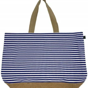 Stor strandveske i canvas med klassiske marineblå og hvite striper, naturfarget bunn i flettet jute og solide skulderremmer.