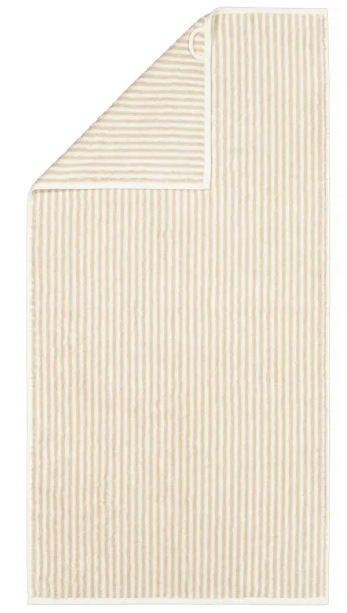 Cawö Two-Tone Stripe-håndkle i fargen Natur. Håndkleet har smale, vertikale striper i en varm beige nyanse og off-white.