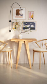 Shellstone Greige er en vakker steinimitasjon i melert grå‑beige farge. Iconik T‑Extra er et praktisk og slitesterkt vinylgulv på rull som i tillegg er lett å holde rent.