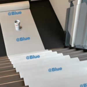 @Blue selvklebende dekkfilt, 130 gram per kvadratmeter, størrelse 1x25 meter.